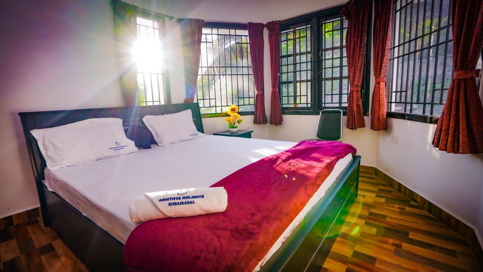 Adhithya Holidays Kodaikanal Eksteriør bilde