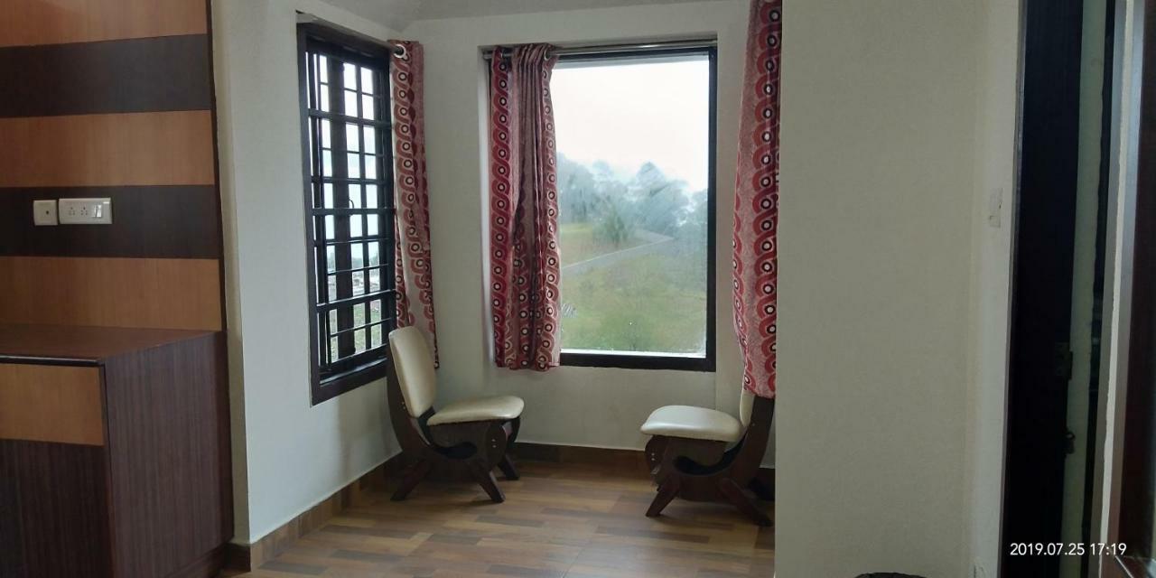 Adhithya Holidays Kodaikanal Eksteriør bilde