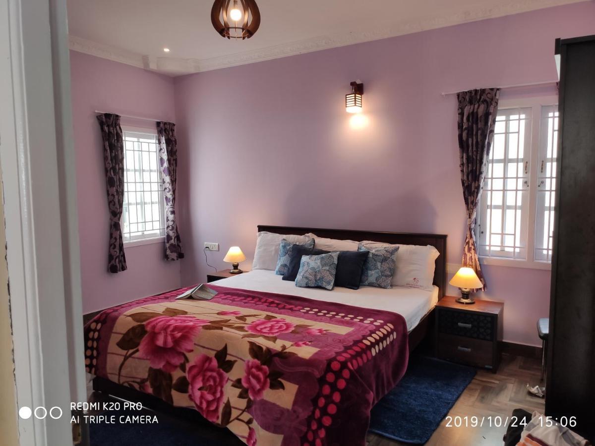 Adhithya Holidays Kodaikanal Rom bilde